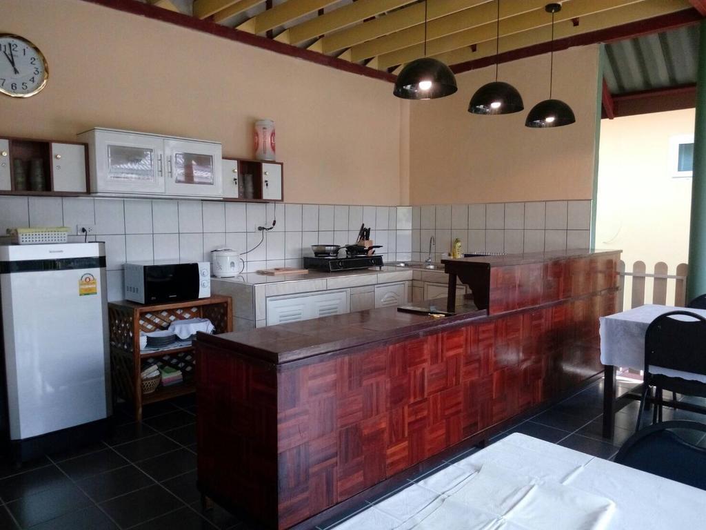 Baan Penny Hotel Phra Nakhon Si Ayutthaya Ngoại thất bức ảnh