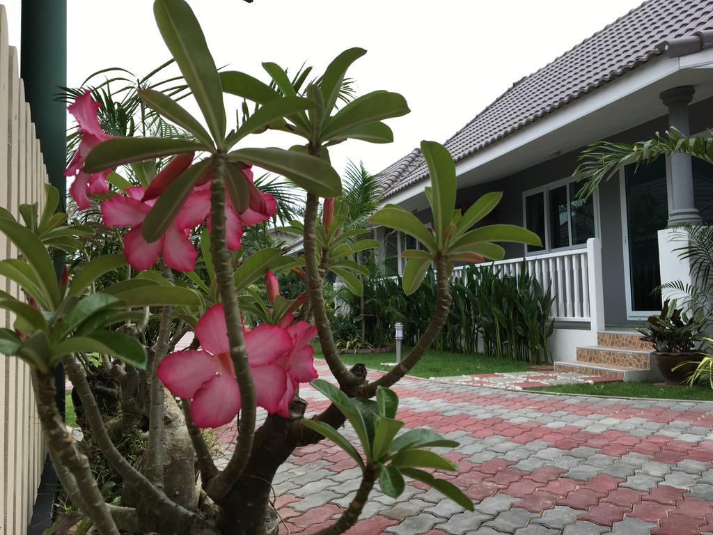 Baan Penny Hotel Phra Nakhon Si Ayutthaya Ngoại thất bức ảnh
