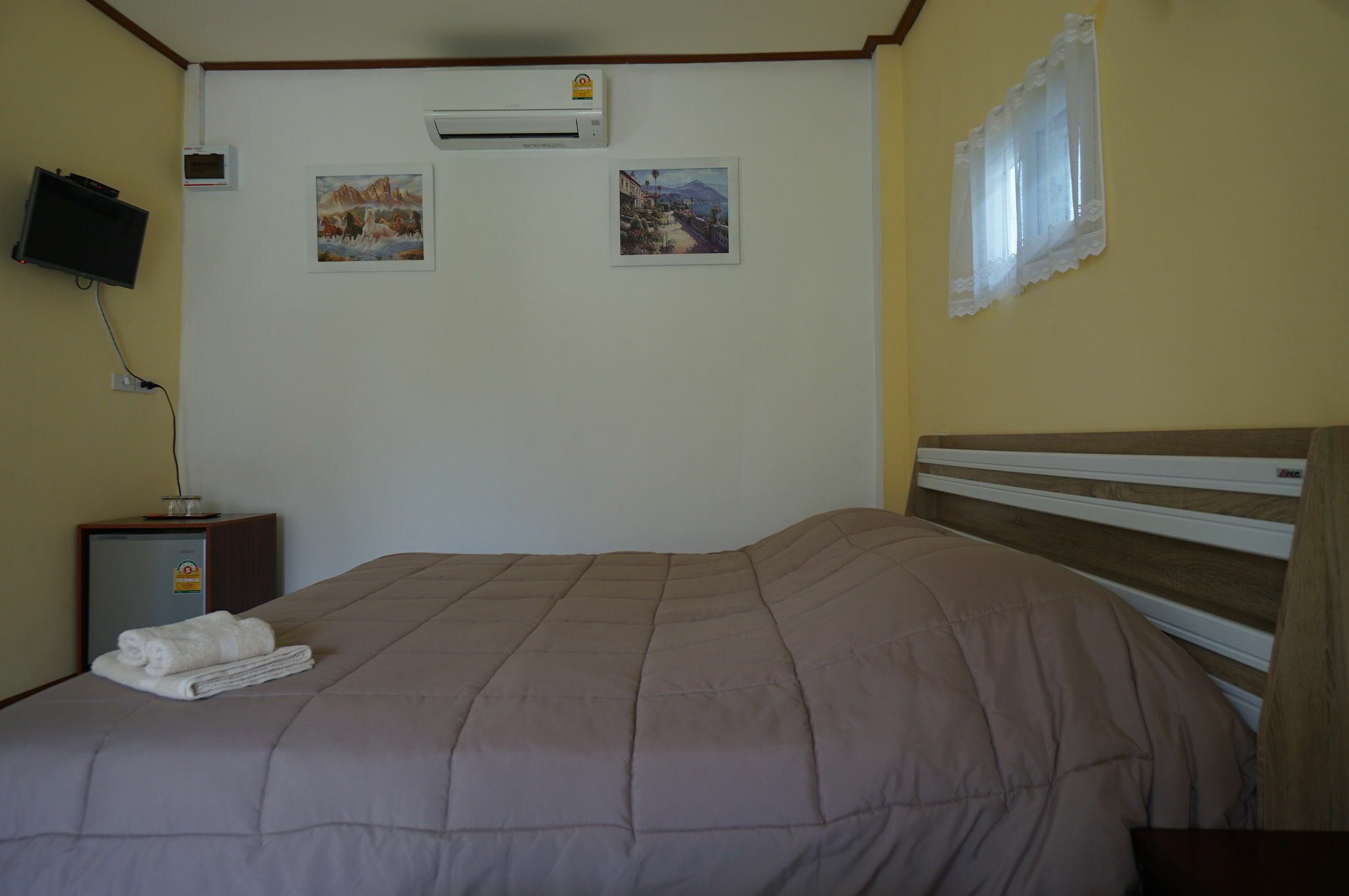 Baan Penny Hotel Phra Nakhon Si Ayutthaya Ngoại thất bức ảnh