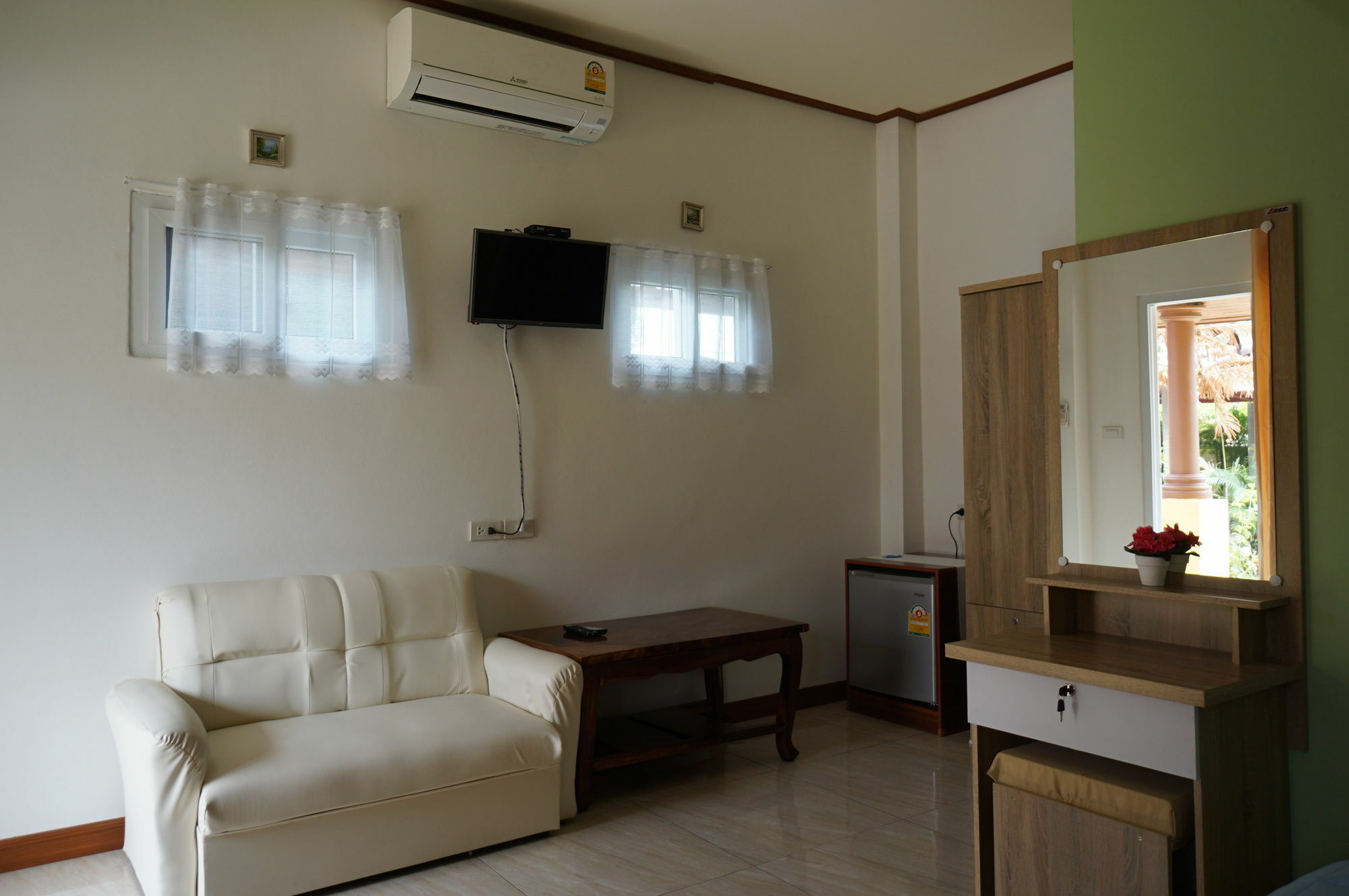 Baan Penny Hotel Phra Nakhon Si Ayutthaya Ngoại thất bức ảnh