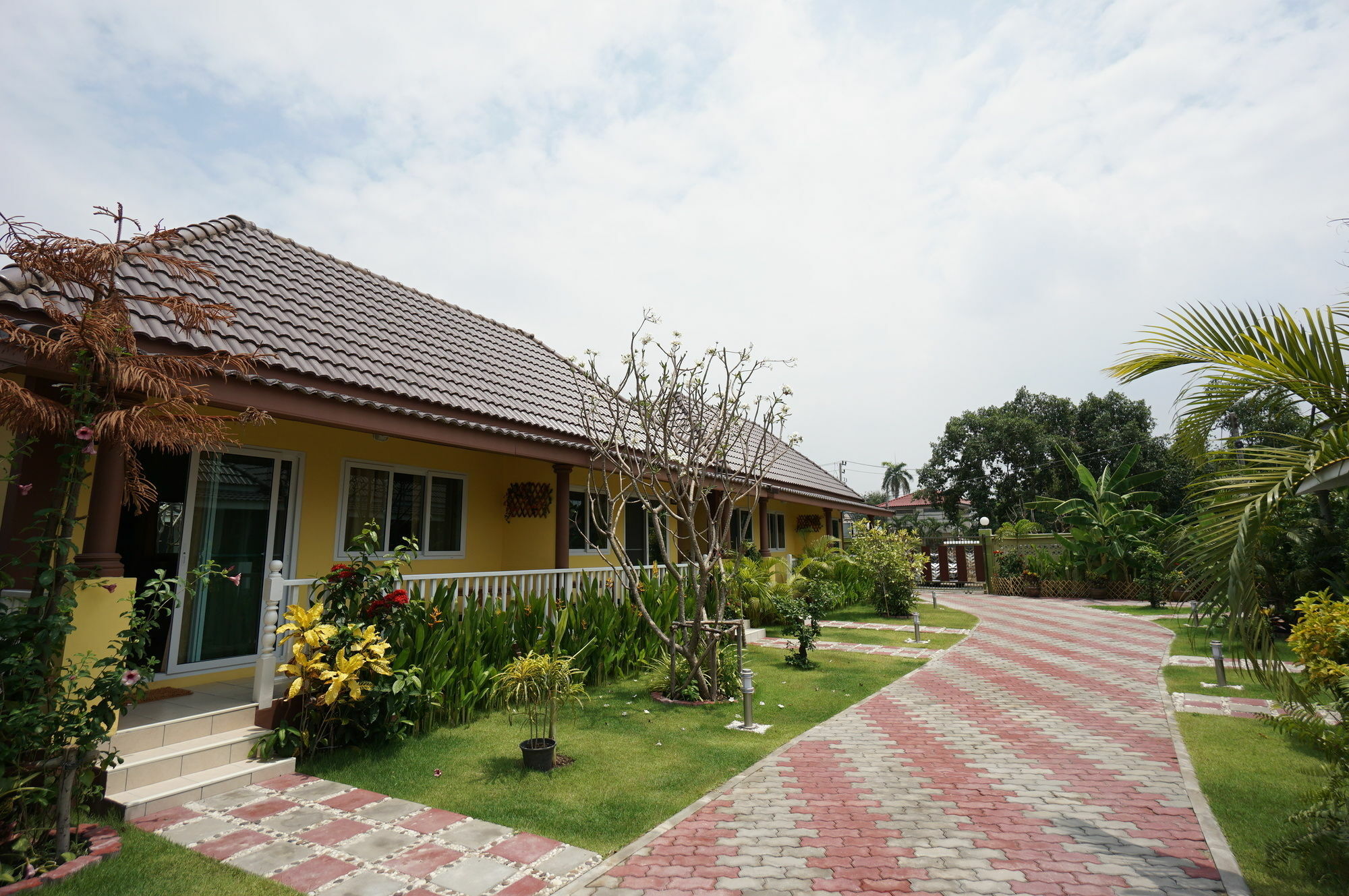 Baan Penny Hotel Phra Nakhon Si Ayutthaya Ngoại thất bức ảnh